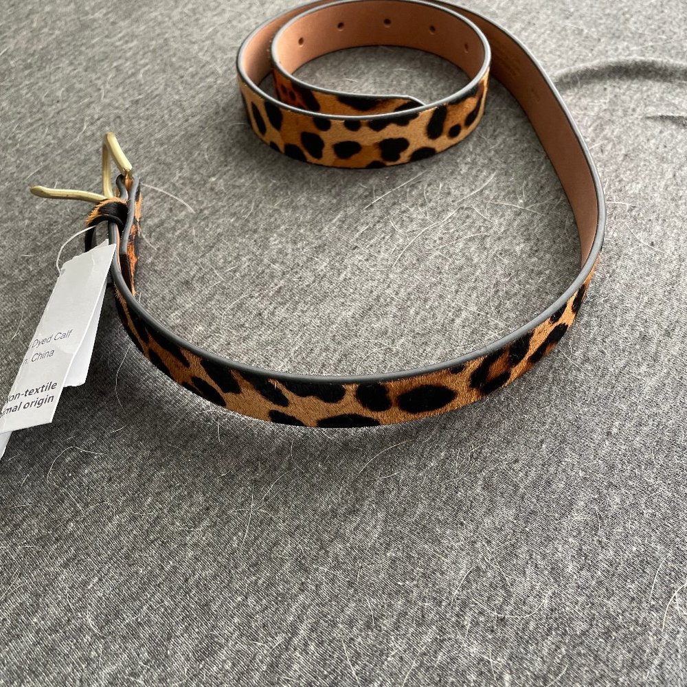 Calf hair belt in leopard